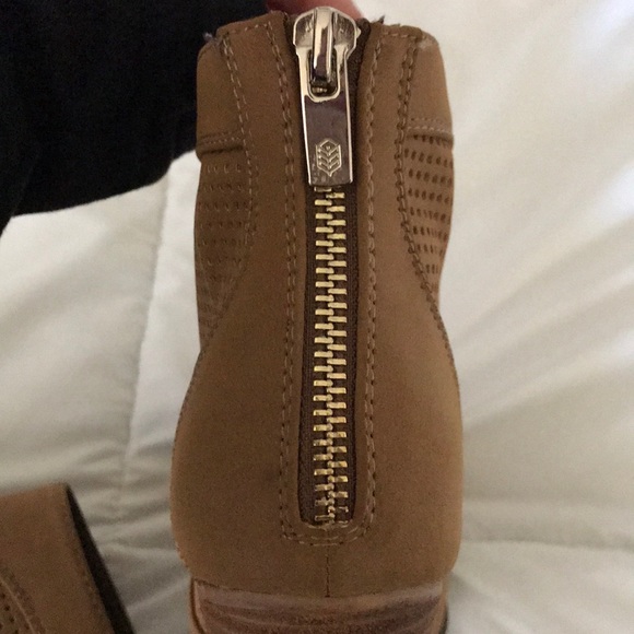 Call it Spring Booties - Picture 4 of 4